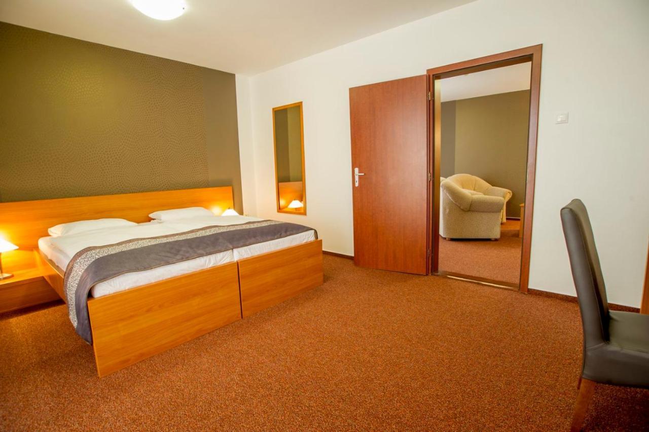Wellness Hotel Thermal Штурово Екстер'єр фото