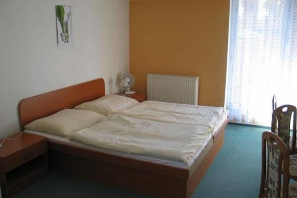 Wellness Hotel Thermal Штурово Екстер'єр фото
